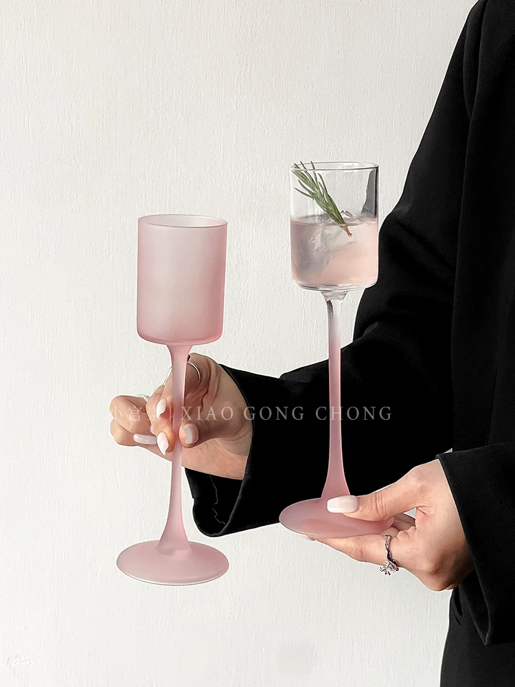 Ly thủy tinh thẳng màu hồng nhạt kiểu Pháp, ly rượu sâm banh cao cấp, ly rượu tráng miệng, ly cocktail sáng tạo.