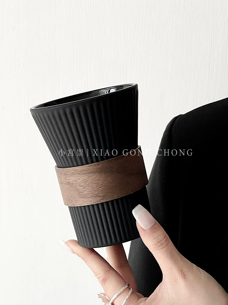 Ly cà phê treo tai, màu đen mờ, kiểu dáng đơn giản, sang trọng, chống nóng, ly trà, ly thủy tinh mờ, ly latte, ly uống nước gia dụng