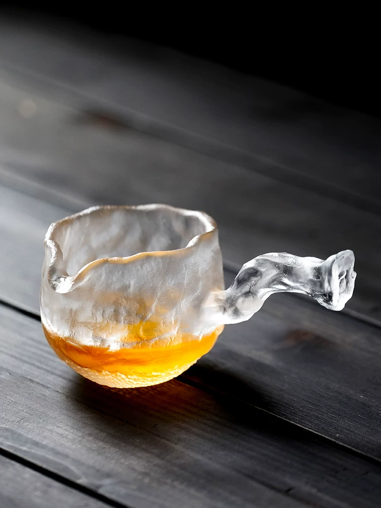 Ấm trà thủy tinh kiểu Nhật có tay cầm bên, bộ chia trà sáng tạo có tay cầm, bộ trà kung fu nhỏ dày dặn của Đài Loan, một chiếc