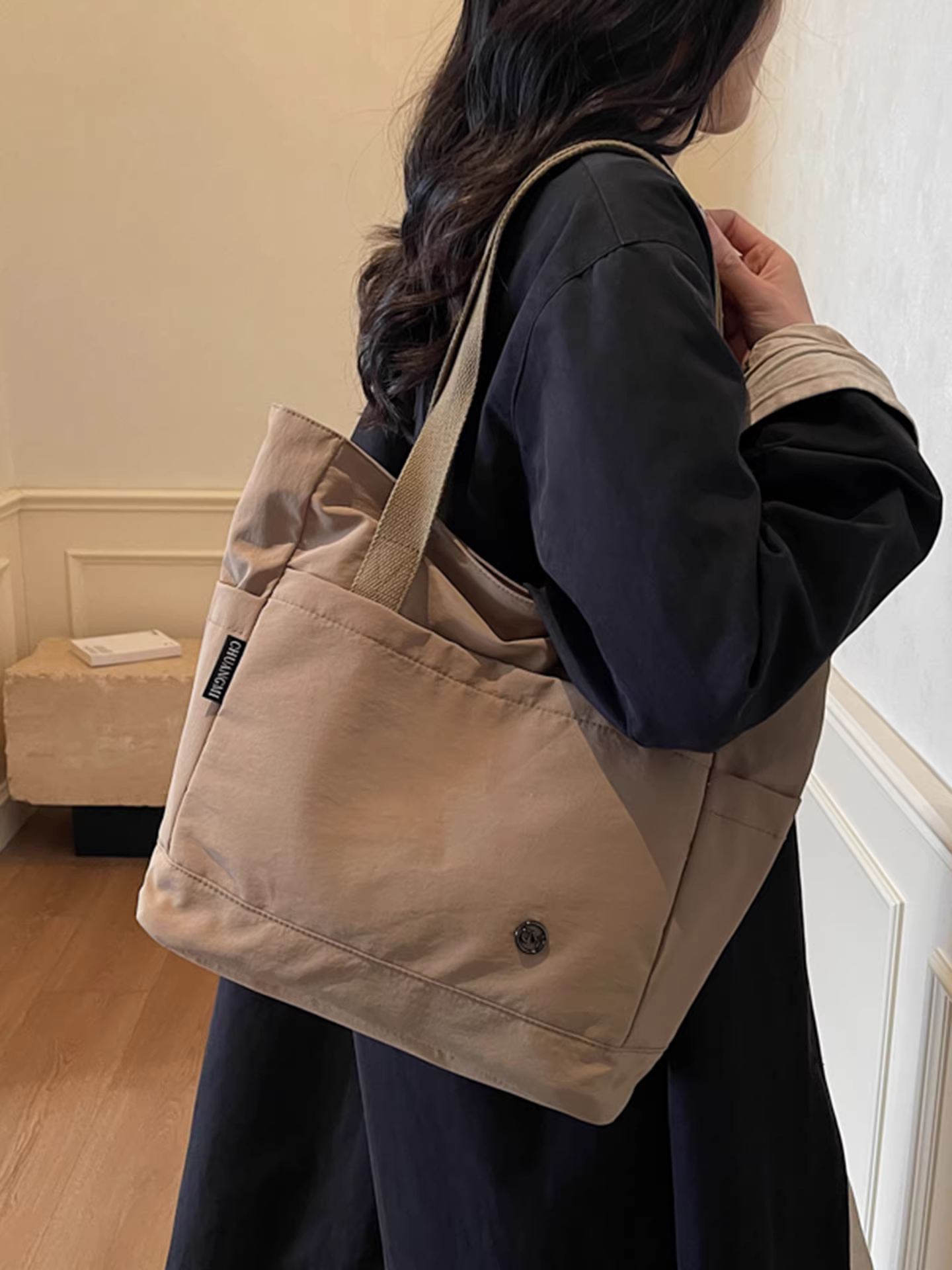 Túi vải canvas nữ, dung tích lớn, mẫu mới thu đông 2025, đa năng, đơn giản, đeo vai, túi tote giản dị dành cho sinh viên đi học.