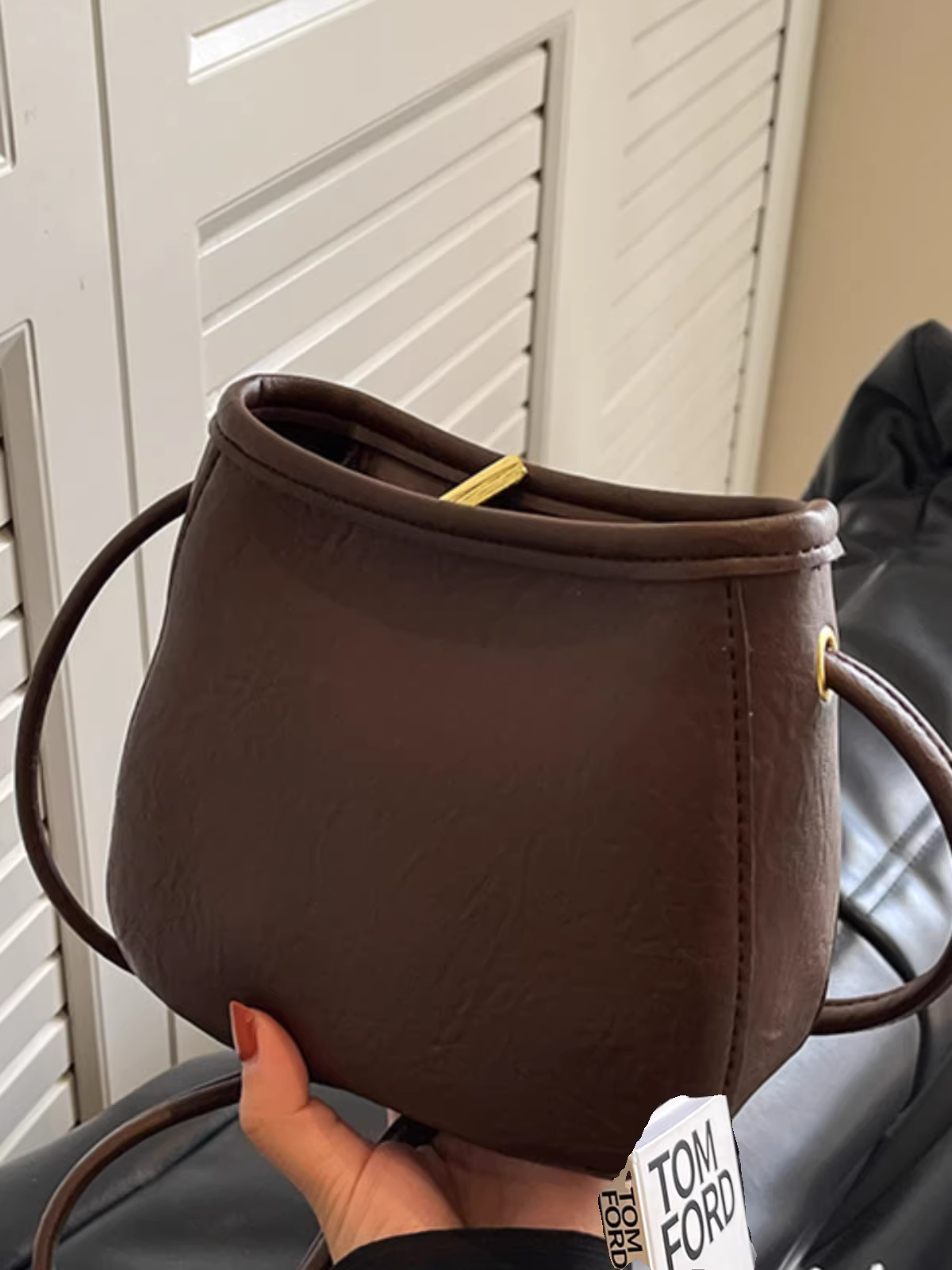 Túi đeo chéo nữ phong cách Hàn Quốc cao cấp, đa năng, mùa xuân, thu, đông 2025, kiểu dáng độc đáo, retro.