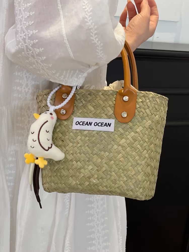 Túi cói đan tay dành cho nữ, mẫu mới mùa hè 2025, thiết kế độc đáo, phong cách nghỉ dưỡng biển