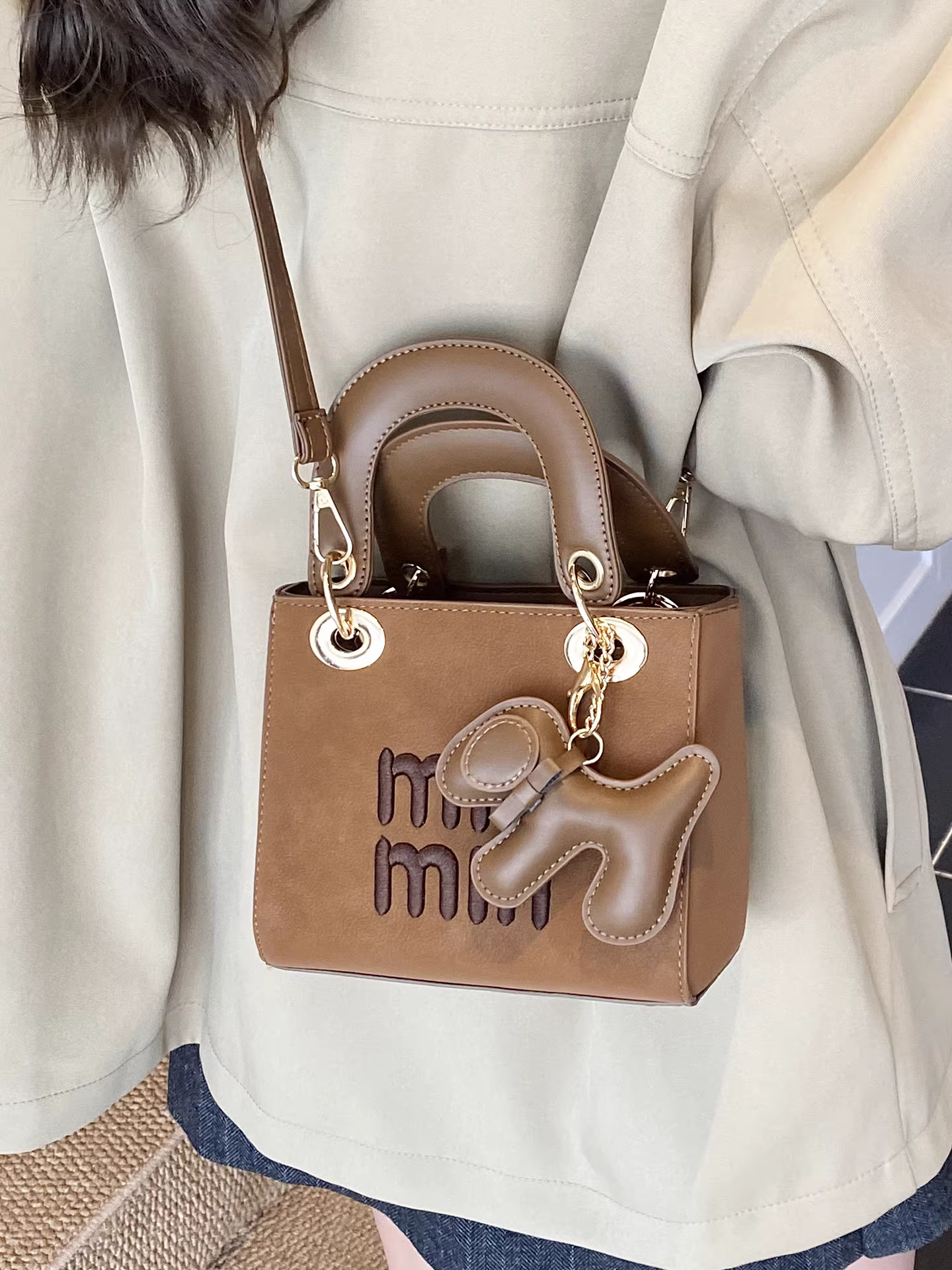 Túi nhỏ phong cách retro mờ nhám dành cho nữ, mẫu mới mùa thu đông 2025, thiết kế độc đáo, túi đeo chéo, túi xách phong cách Hàn Quốc, túi công chúa Diana.