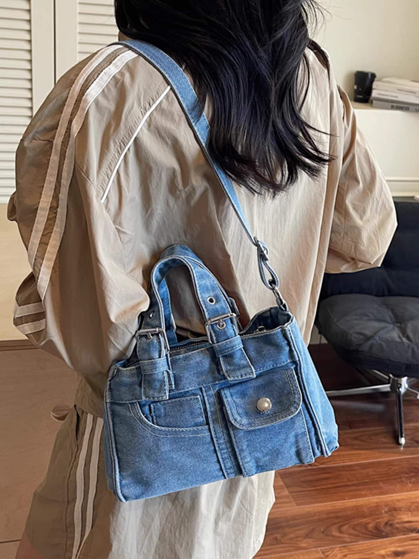 Túi denim nữ, mẫu mới hè 2025, thiết kế độc đáo, đeo chéo một bên vai, túi xách thời trang cao cấp