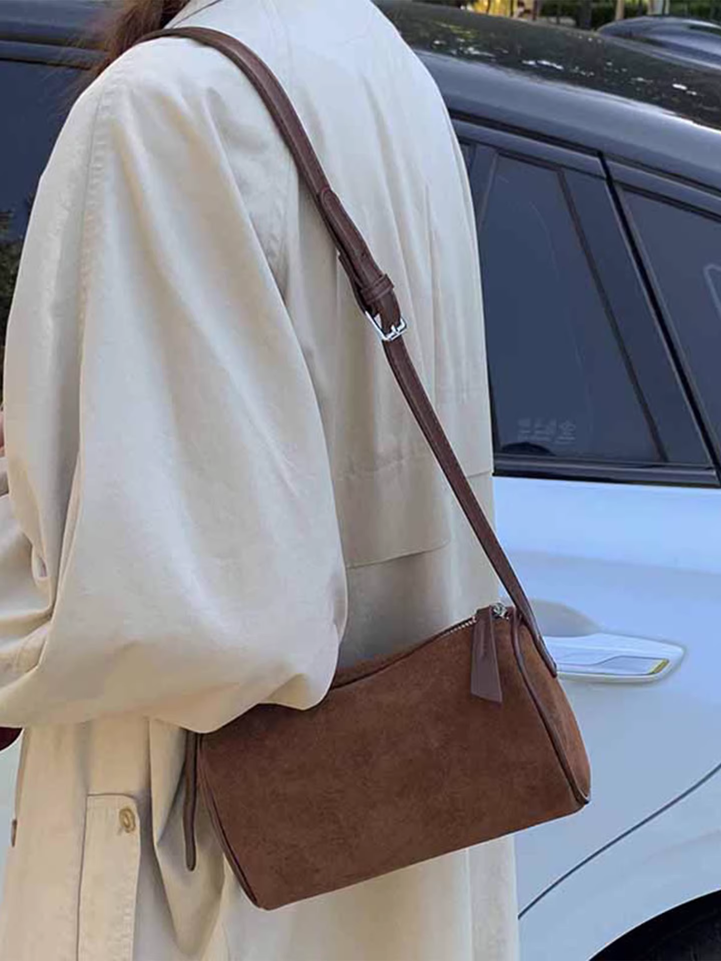 Túi đeo chéo nữ phong cách retro mờ, mẫu mới thu đông 2025, thiết kế độc đáo, thời trang đa năng, kiểu dáng gối