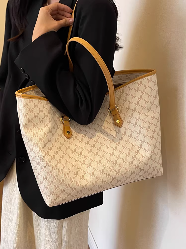 Túi xách nữ mẫu mới 2025, túi tote cỡ lớn phổ biến năm nay, mùa thu đông, phong cách thường ngày, đa năng, đeo vai, thích hợp đi học và đi làm