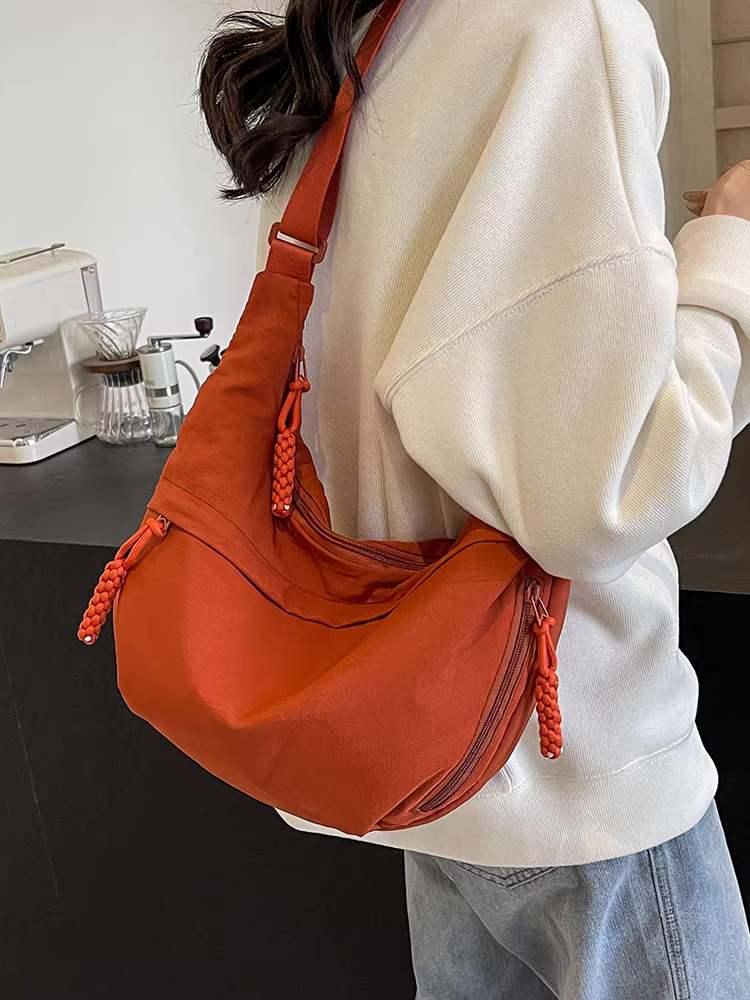 Túi vải nhẹ dành cho nữ, mẫu mới thu đông 2025, thiết kế độc đáo, đa năng, đeo vai, đeo chéo, kiểu dáng bánh bao