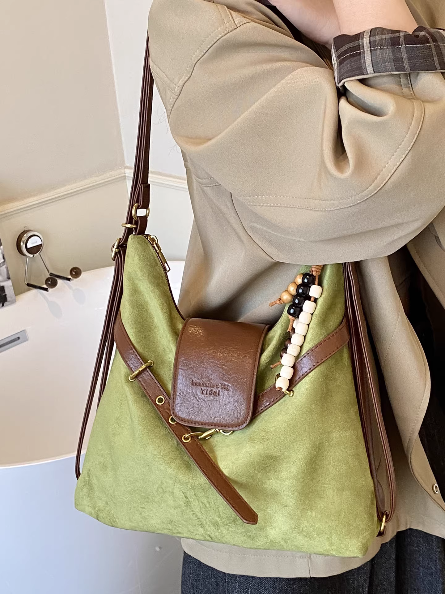 Túi đeo chéo kiểu retro mờ nhám dành cho nữ, dung tích lớn, phong cách giản dị, mẫu mới 2025, túi đeo vai độc đáo, balo đa năng