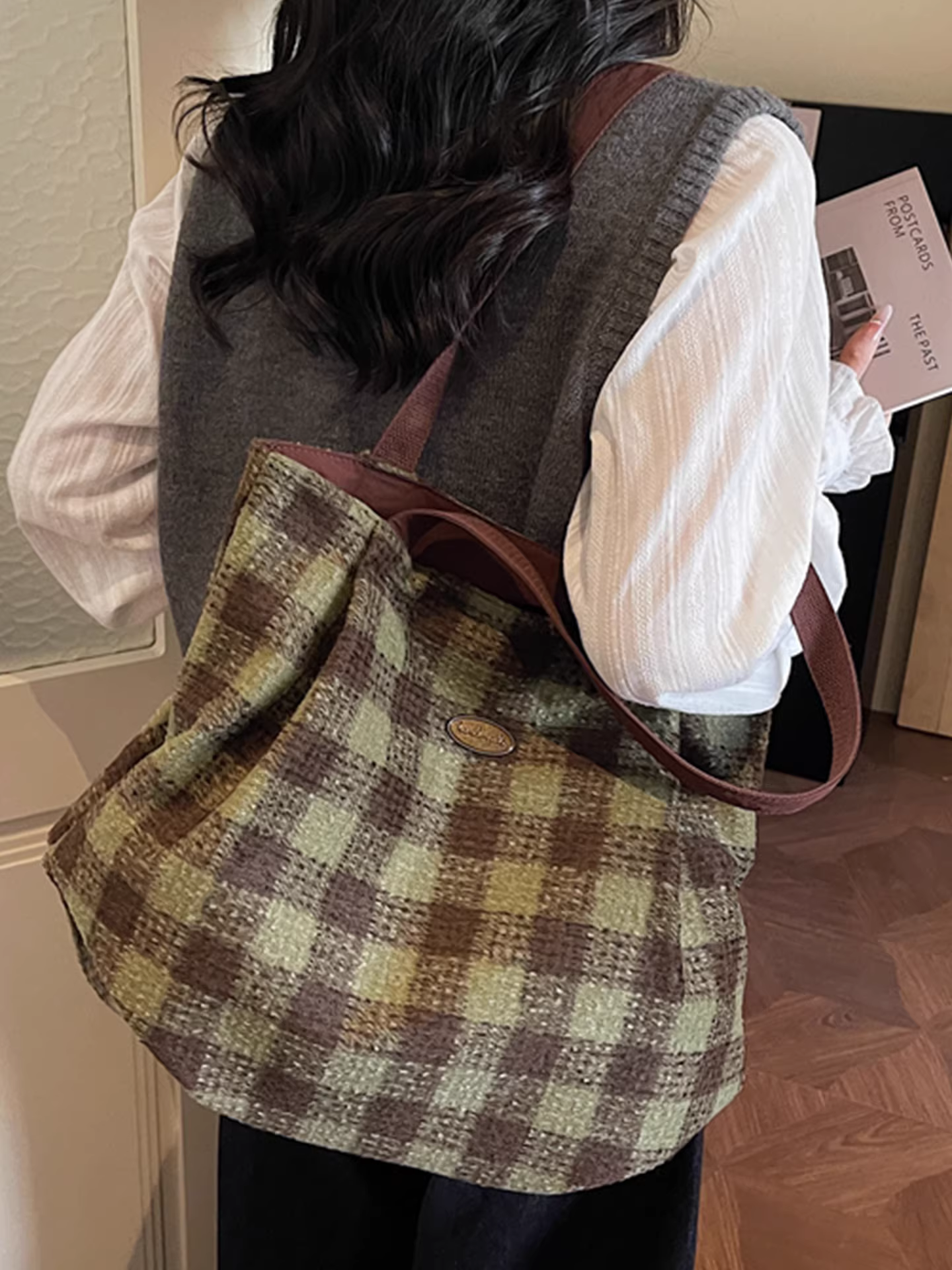 Túi len kẻ caro nữ, dung tích lớn, mẫu mới thu đông 2025, túi đeo vai/nách đa năng, túi tote đi học