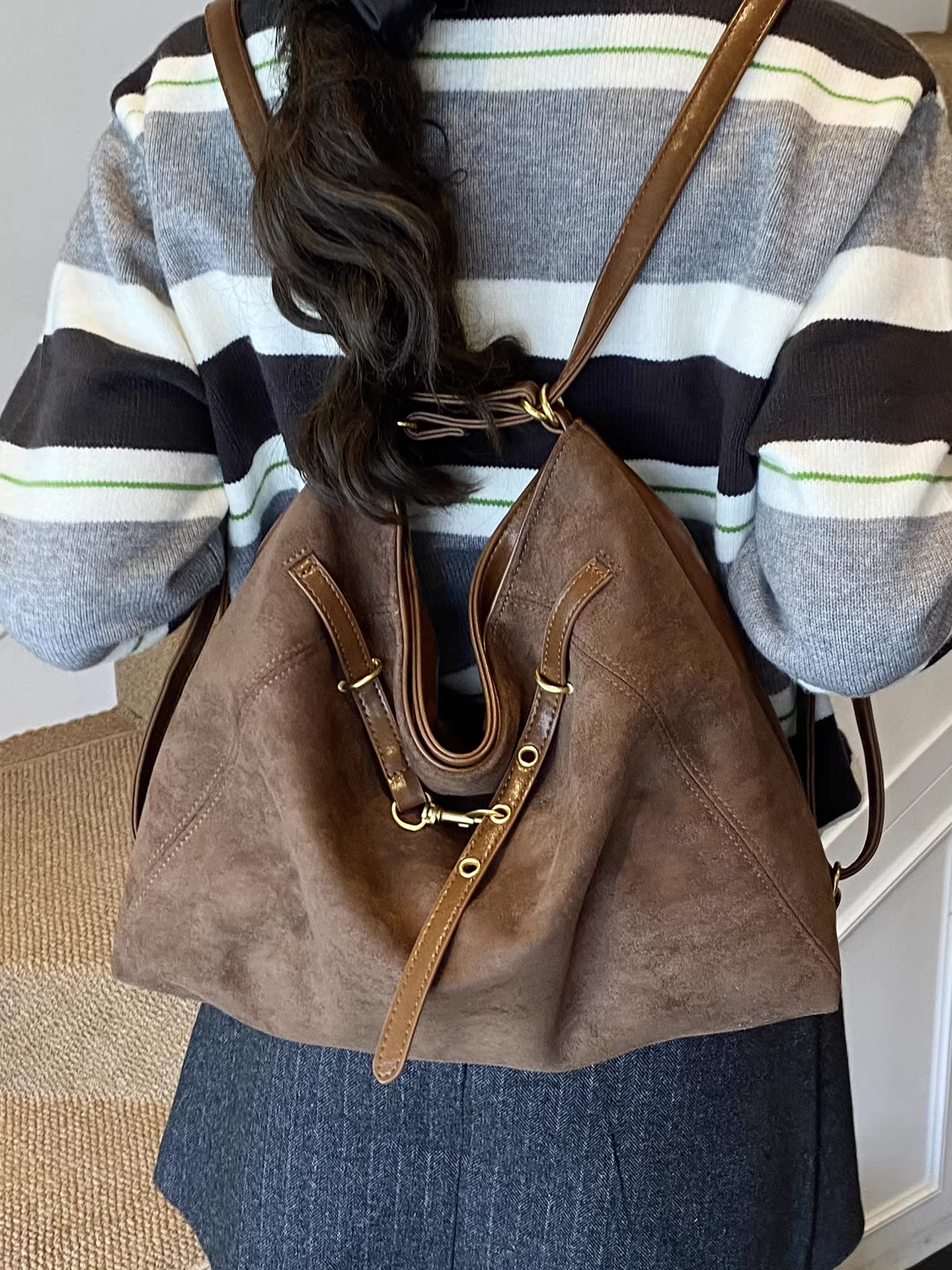 Túi tote đi làm phong cách retro dành cho nữ, dung tích lớn, mẫu mới thu đông 2025, đeo vai, đeo chéo, balo đa năng, phong cách giản dị