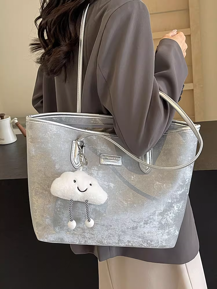 Túi tote dành cho nữ 2025 túi đi làm mới có sức chứa lớn mùa thu đông túi đeo vai đa năng thông thường dành cho sinh viên đại học túi đi học