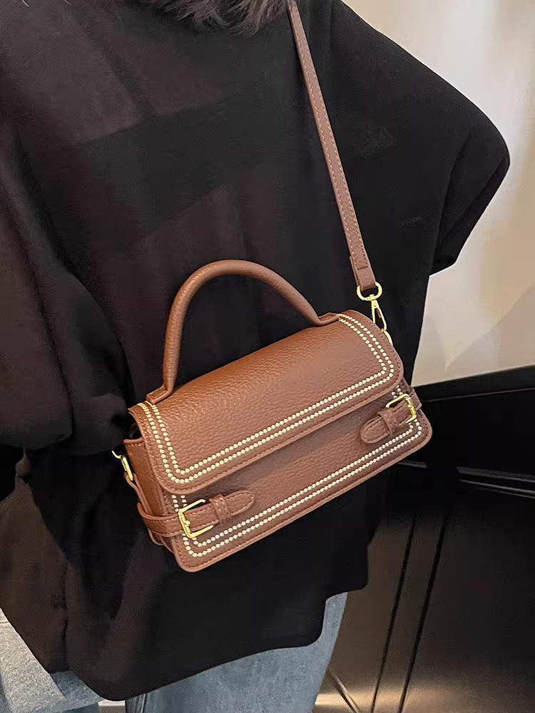 Túi nhỏ siêu hot dành cho nữ, phong cách retro thu đông 2025, túi đeo chéo/vách vai đa năng, thời trang, túi vuông nhỏ cầm tay