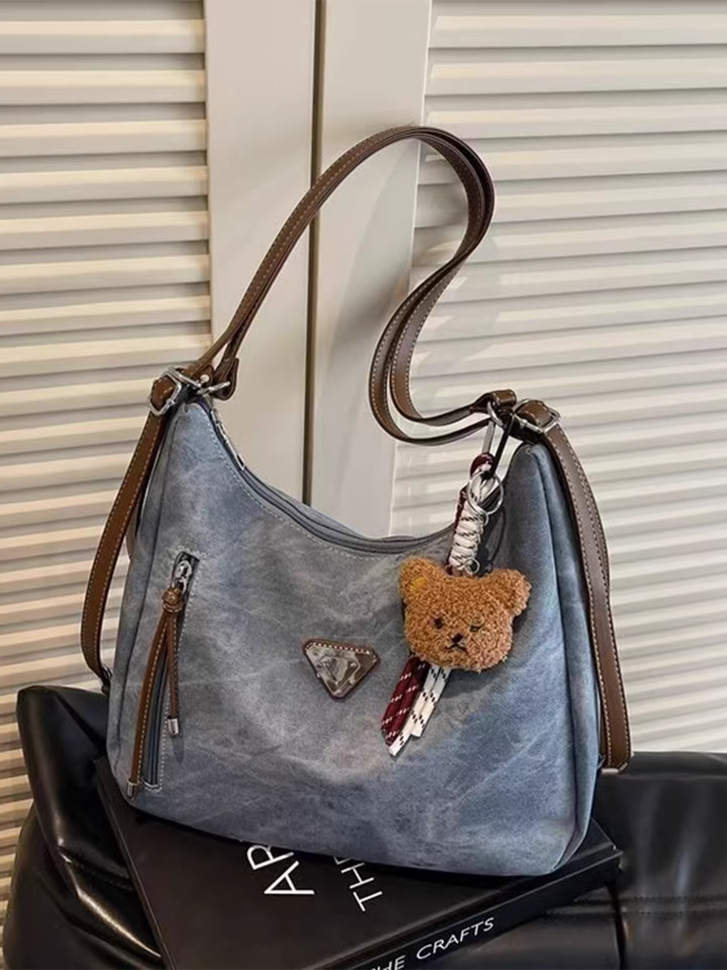 Túi xách nữ cỡ lớn kiểu mới 2025, đa năng, đeo vai, đeo chéo, đi làm, đi học