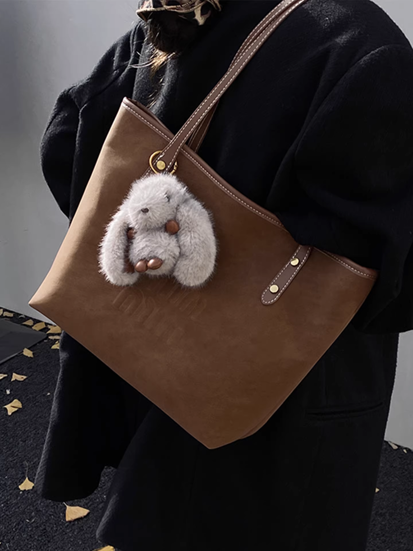 Túi tote nữ, dung tích lớn, mẫu mới thu đông 2025, túi đeo vai đa năng phong cách cổ điển, túi đi học, đi làm, đi chơi thường ngày.