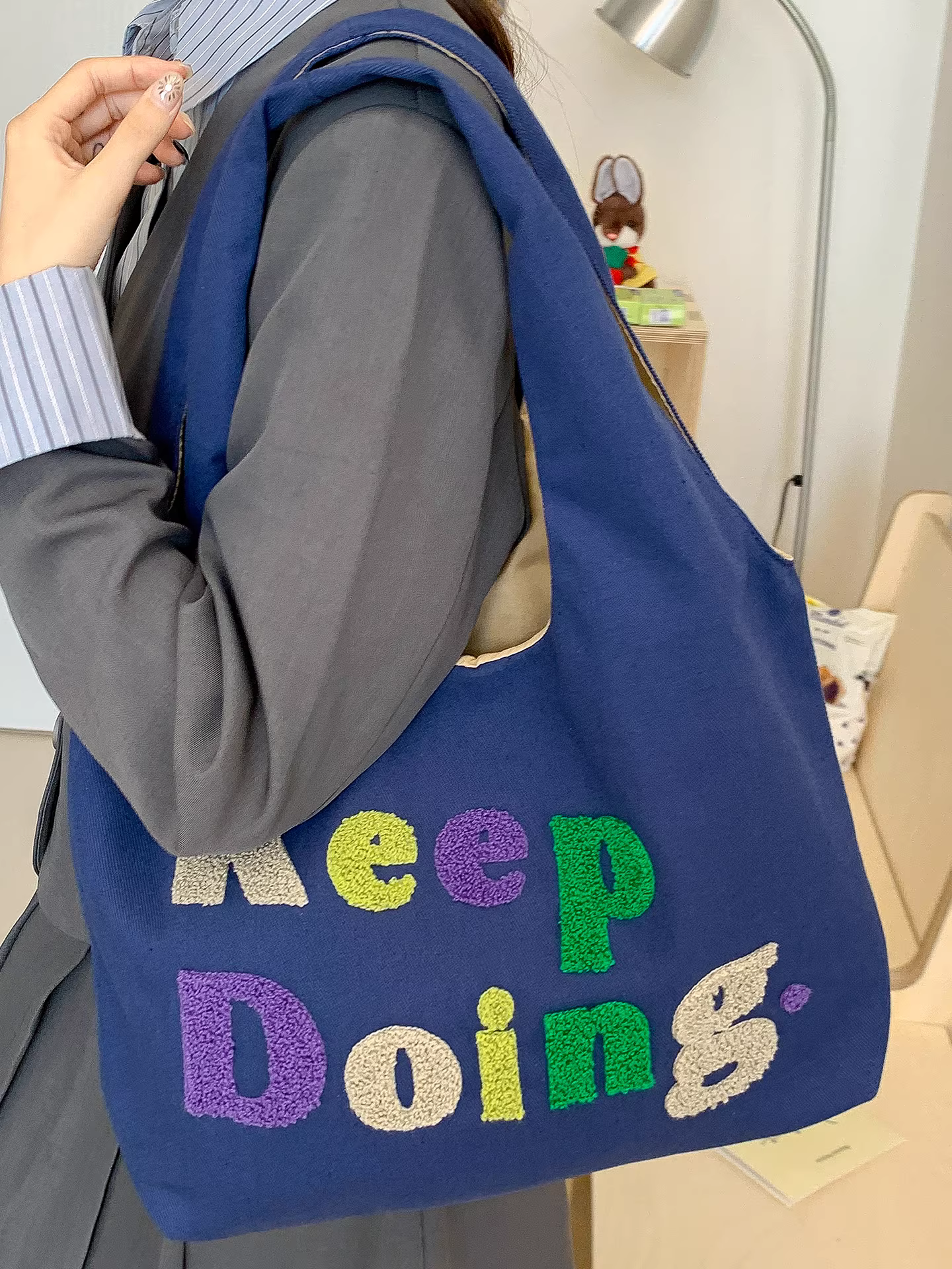 Túi vải bố nữ, dung tích lớn, mẫu mới thu đông 2025, đa năng, đeo vai, đi chợ, túi tote học sinh đi học.