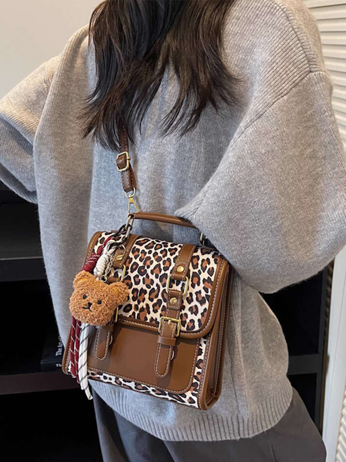 Ba lô cổ điển họa tiết da báo dành cho nữ, túi đi học thiết kế thông thường thời trang, ba lô du lịch nhẹ phong cách Hàn Quốc