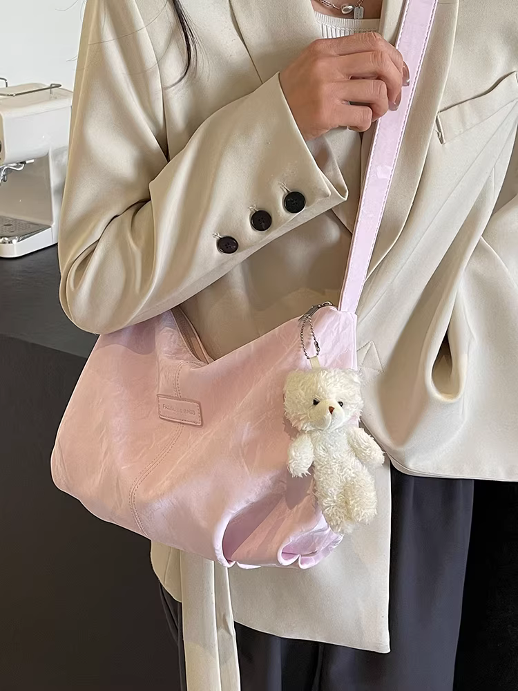 Túi tote nữ, dung tích lớn, thiết kế độc đáo thu đông 2025, túi đeo vai và đeo chéo đa năng dành cho nữ đi làm.