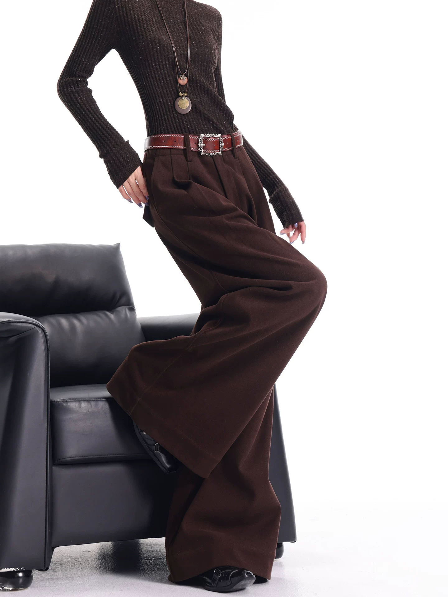 KEN STUDIO Quần tây xếp ly len dày màu cà phê mới thu đông dành cho nữ, quần ống rộng dáng rộng lưng cao