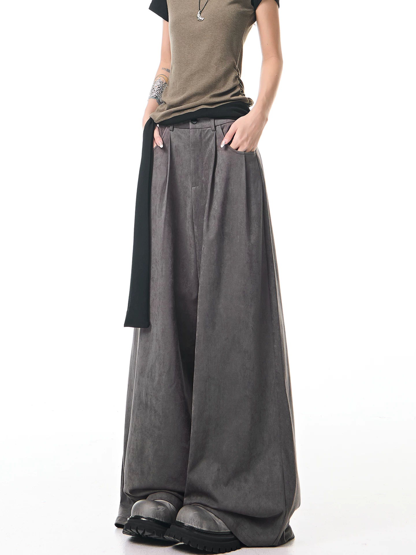 KEN STUDIO Quần tây ống rộng da lộn màu xám thu đông mới dành cho nữ, quần cạp cao, dáng rộng, quần thường ngày giúp giảm béo