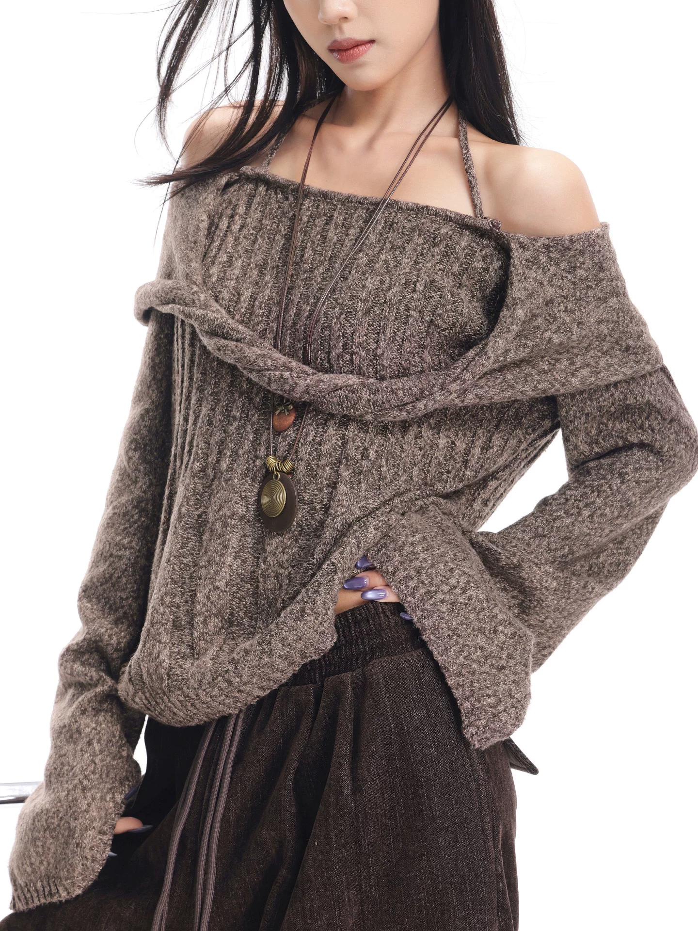 KEN STUDIO Áo len trễ vai màu cà phê thu đông mới dành cho nữ, thiết kế cổ yếm thanh lịch, áo dệt kim dáng rộng và tôn dáng