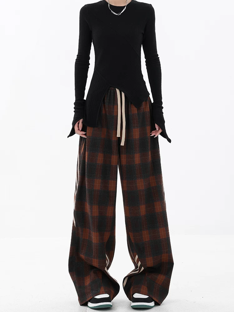 KEN STUDIO quần kẻ sọc lót lông cừu phối màu theo phong cách mới mùa thu đông dành cho nữ, quần cạp cao, quần dáng rộng, quần dáng rộng, thoải mái.