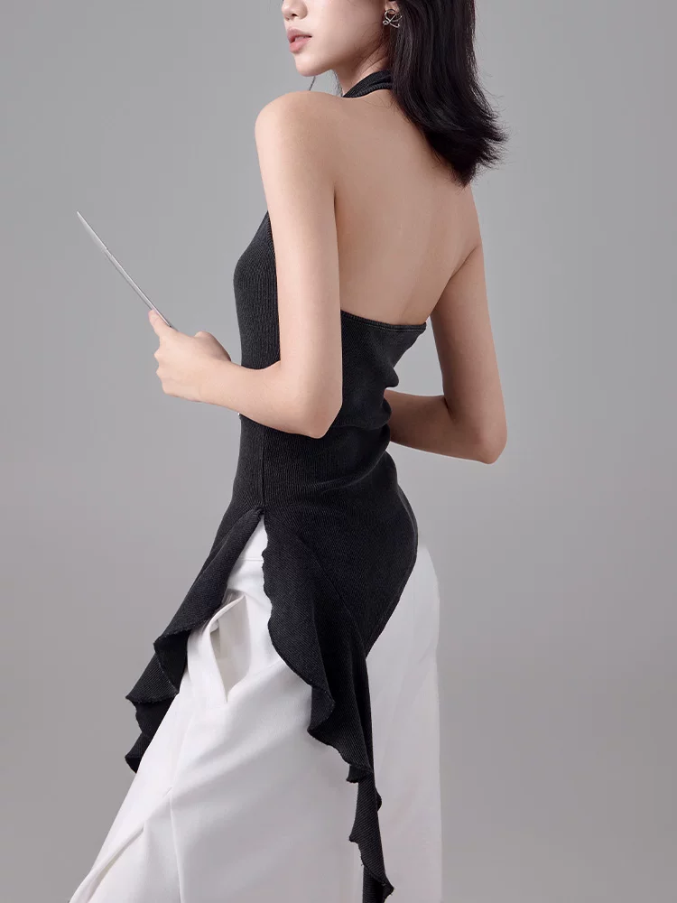 Áo camisole nữ mùa hè kiểu dáng ôm sát, chất liệu len đan, thiết kế dây halter, lưng trần, phối nơ, thương hiệu KEN STUDIO