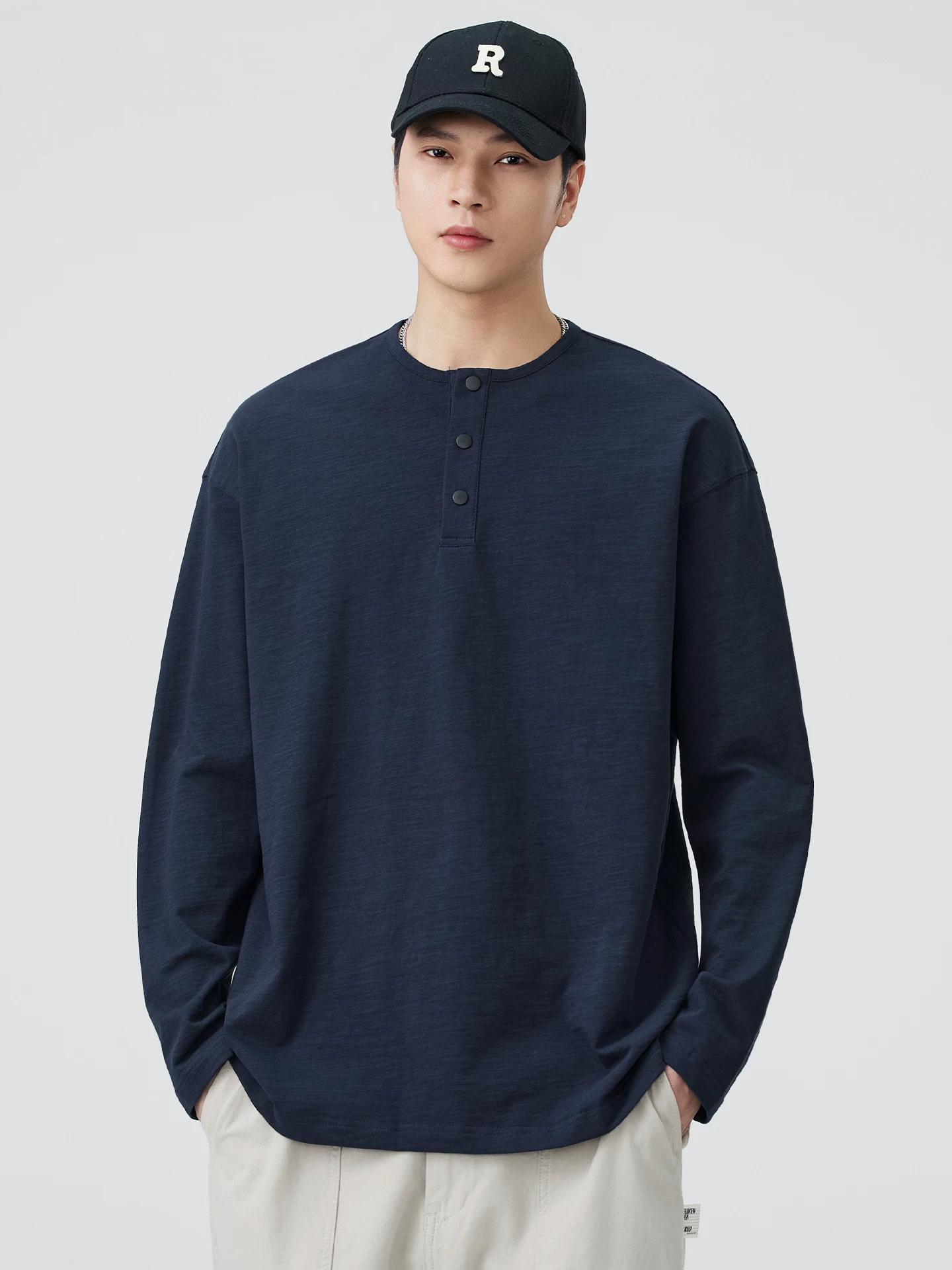 Áo thun cổ Henry bằng cotton nguyên chất hạng nặng dành cho nam, dài tay, mùa xuân và mùa thu, áo nỉ dáng rộng kiểu Mỹ, áo sơ mi lớp trong màu trơn.
