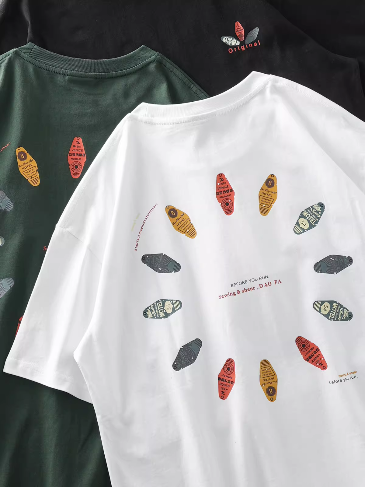 Áo thun nam cotton 100% dày dặn 280G, tay ngắn, kiểu mới hè 2024, dáng rộng, in thương hiệu thời thượng, tay lửng, cổ tròn cổ điển.