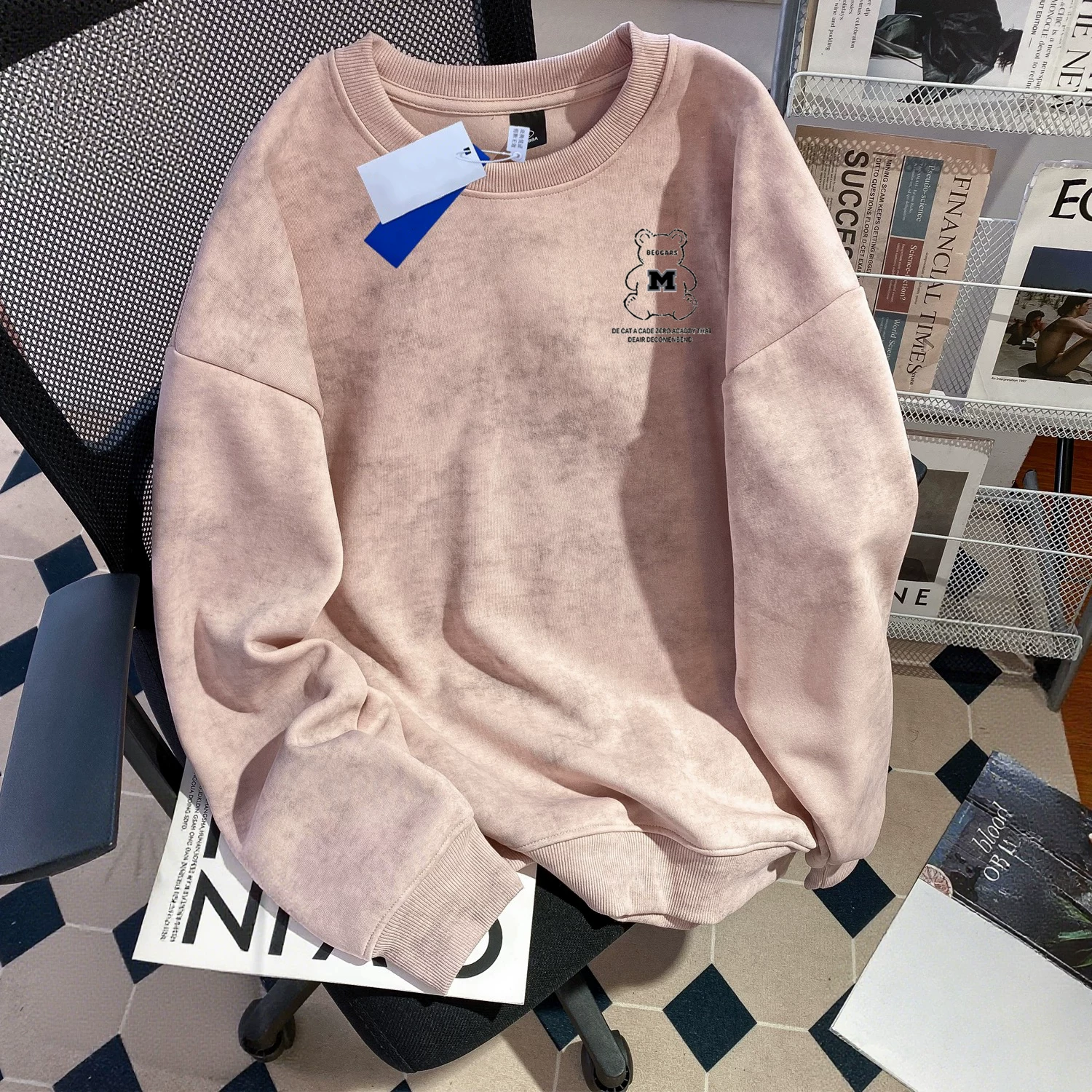 Outlet~ Hàng xuất khẩu thanh lý, áo thun mùa thu kiểu dáng xu hướng, in tie-dye, cổ tròn, rộng rãi, thoải mái