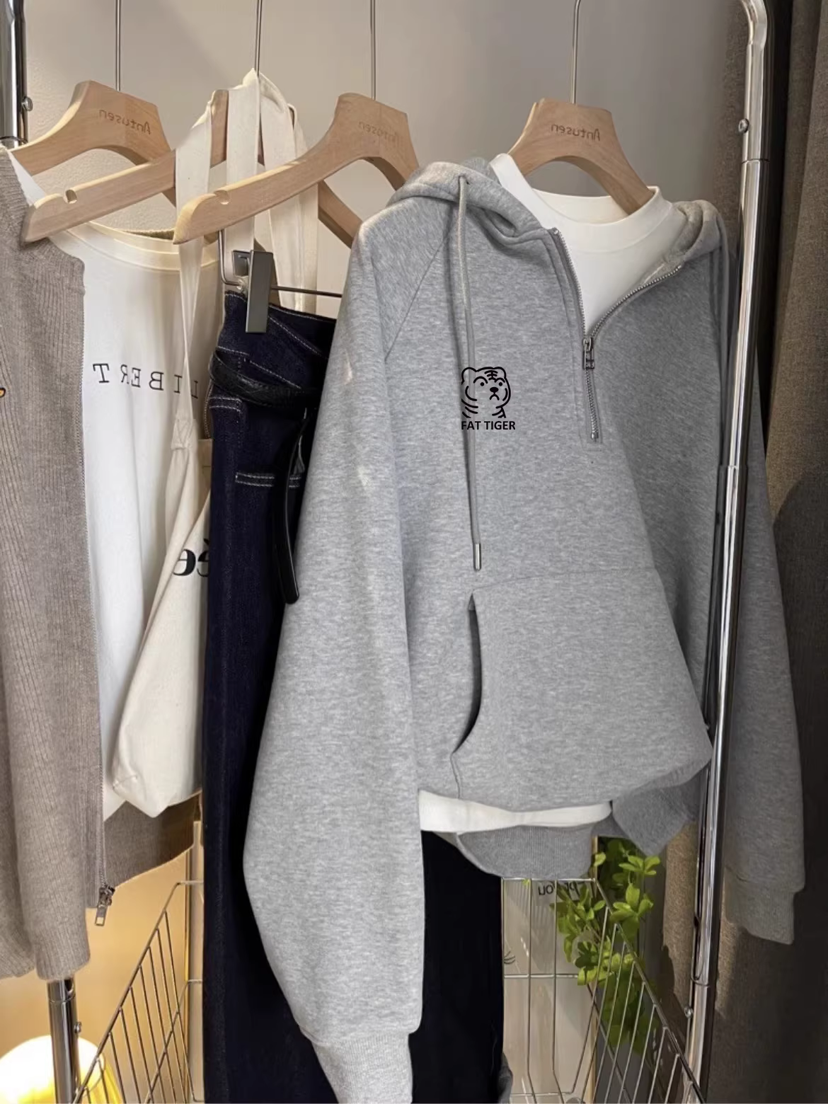 Outlet~ Hàng xuất khẩu thanh lý, đồ giá rẻ, kiểu dáng mới lạ, áo hoodie unisex đa năng mùa thu, thời thượng