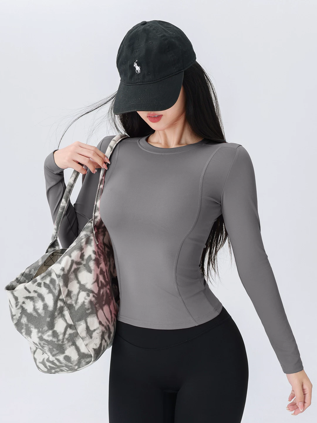 Áo thể thao Jiumai Yipin dành cho nữ, trang phục tập yoga phổ biến, áo thun thể thao chạy bộ dài tay ôm sát gợi cảm 2026.