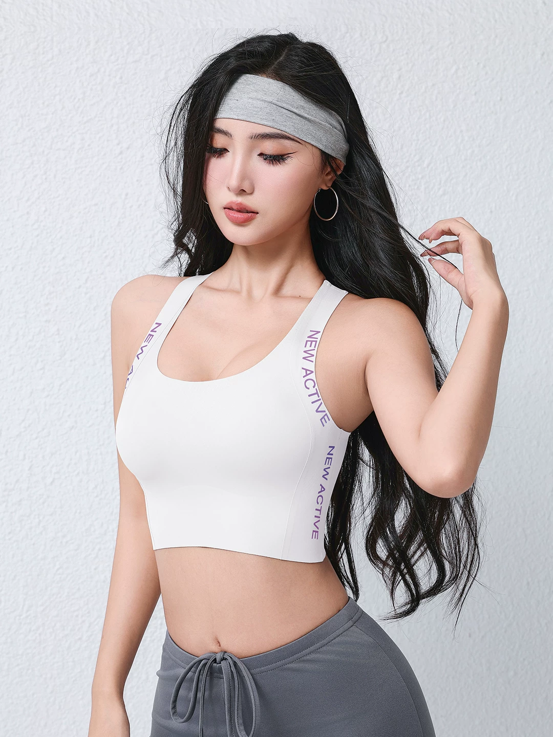 Áo ngực thể thao chống sốc cường độ cao màu da vô hình dành cho nữ chạy bộ chống chảy xệ khi tập yoga, áo ngực tập thể dục kiểu mới