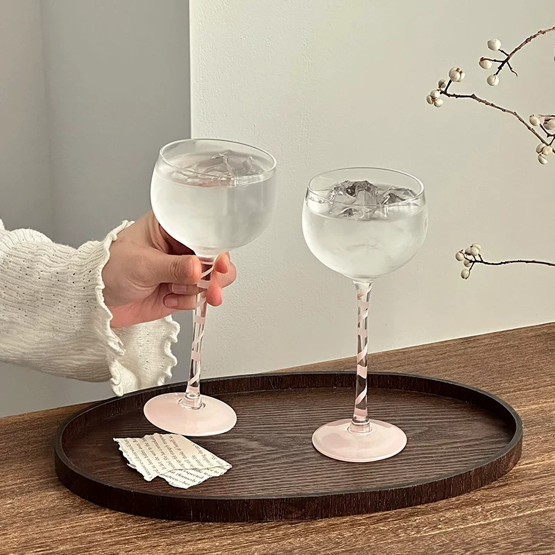Ly thủy tinh cao màu hồng thiết kế độc đáo, ly nước ép dễ thương, cao cấp dành cho nữ, ly cocktail hơi say đắm
