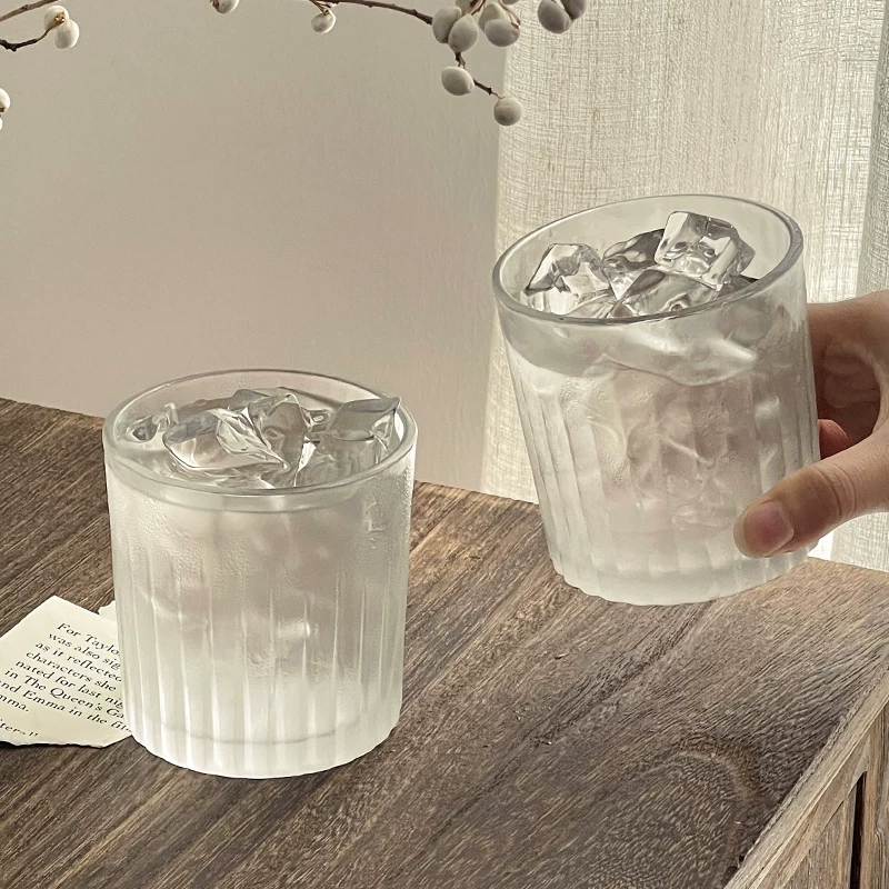 Ly thủy tinh sọc dọc mờ, ly cà phê đá Americano, ly rượu whisky, ly nước ép, ly cà phê lạnh