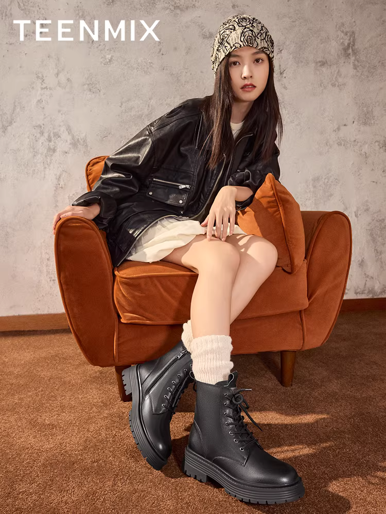 Giày bốt Martin đế dày lót lông cừu phong cách Anh cổ điển Tianmeiyi dành cho nữ, bốt da ngắn thông thường, mẫu mùa đông mới CQ942DD4