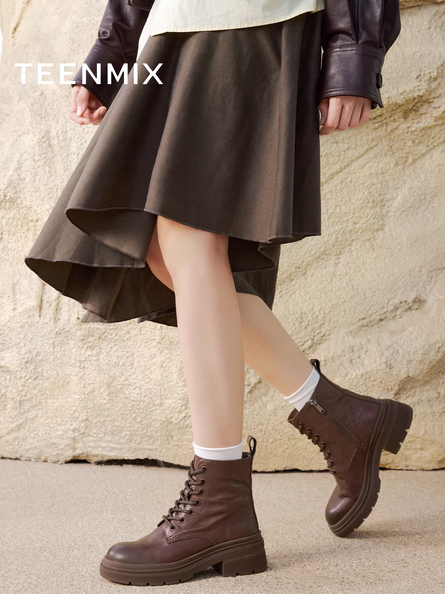 Tianmeiyi phong cách cổ điển kiểu Anh Giày bốt Martin đế dày lót lông cừu Giày nữ mùa đông mới Giày bốt ngắn thông thường Giày da bốt thời trang