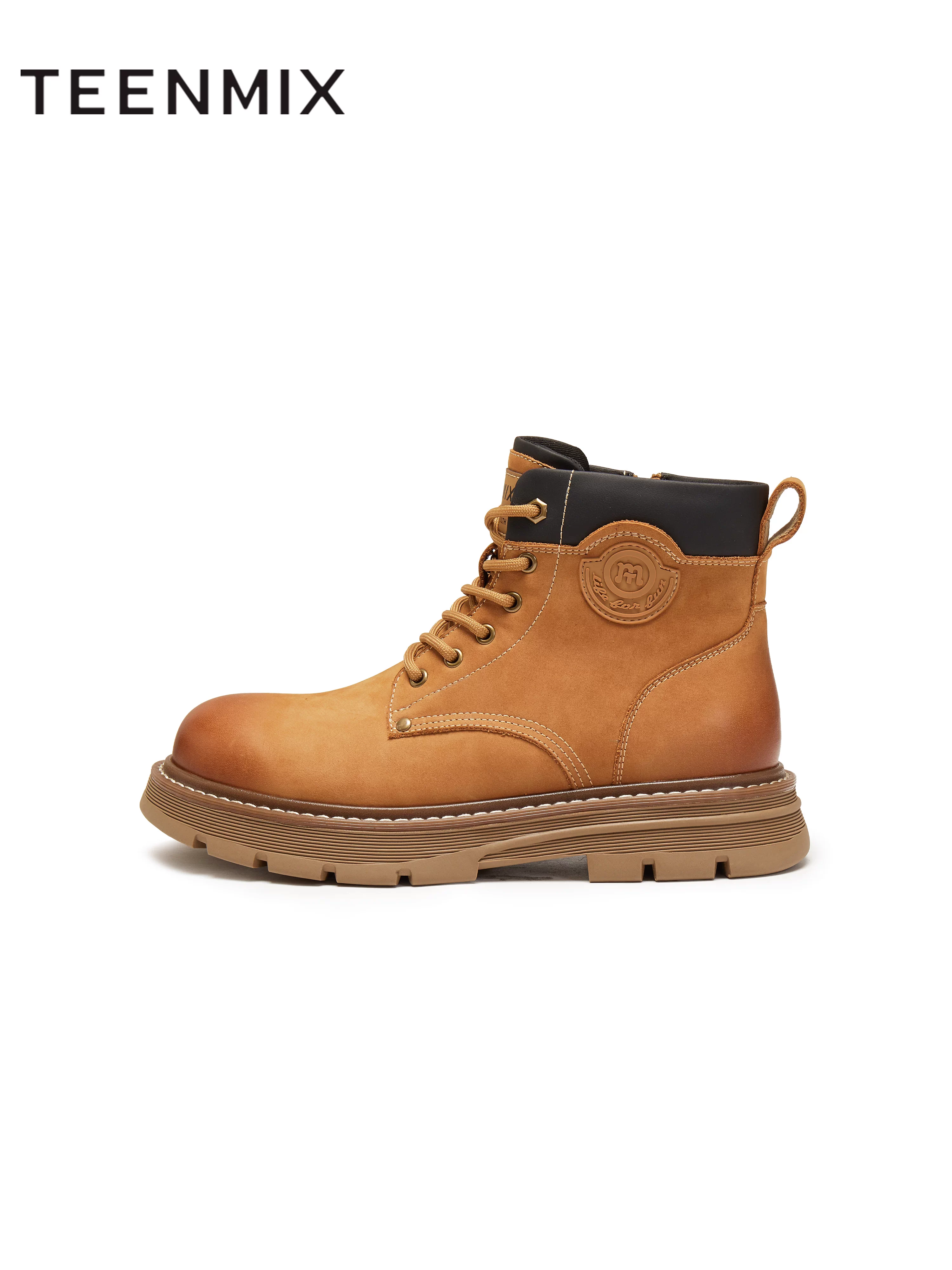 Giày bốt nam kiểu dáng mới mùa đông 2025 Tianmeiyi, cùng kiểu dáng với trung tâm thương mại, màu vàng, buộc dây, đi ngoài trời, kiểu Martin, mã WCL01DD5