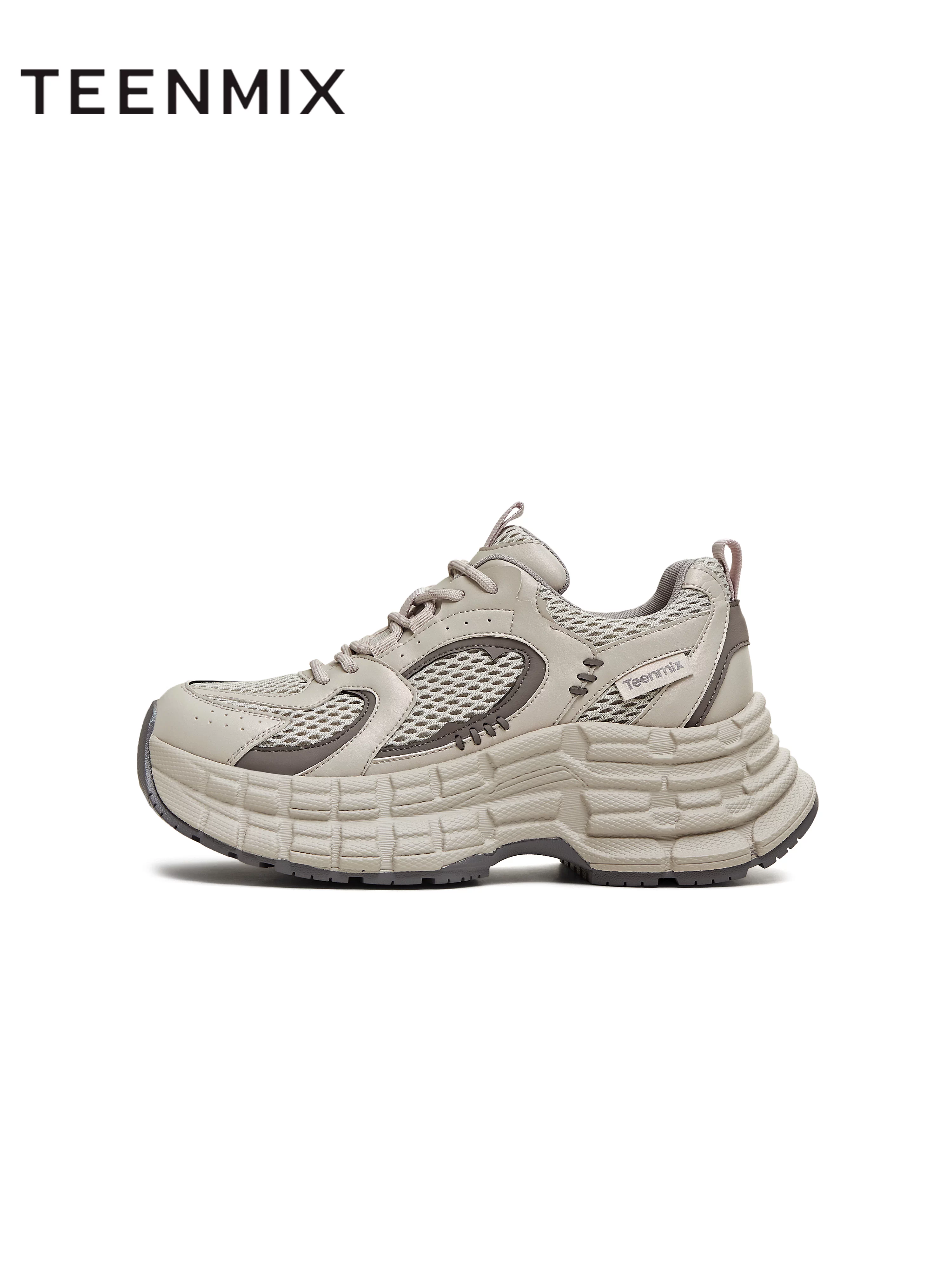 Giày thể thao nữ Tianmeiyi đế dày tăng chiều cao kiểu retro, giày thể thao thường ngày, mẫu mới mùa đông 2025 BM221DM5