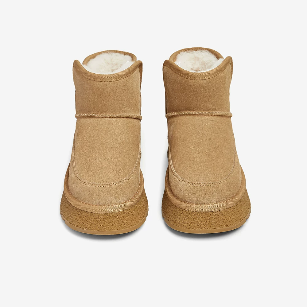 Giày Nữ TATA Mùa Đông Ấm Áp Giày Đi Tuyết Nữ Ngoài Trời Lót Lông Cừu Đế Dày Giày Boot Cổ Ngắn Lông Xù Giày Cotton CGK01DD4