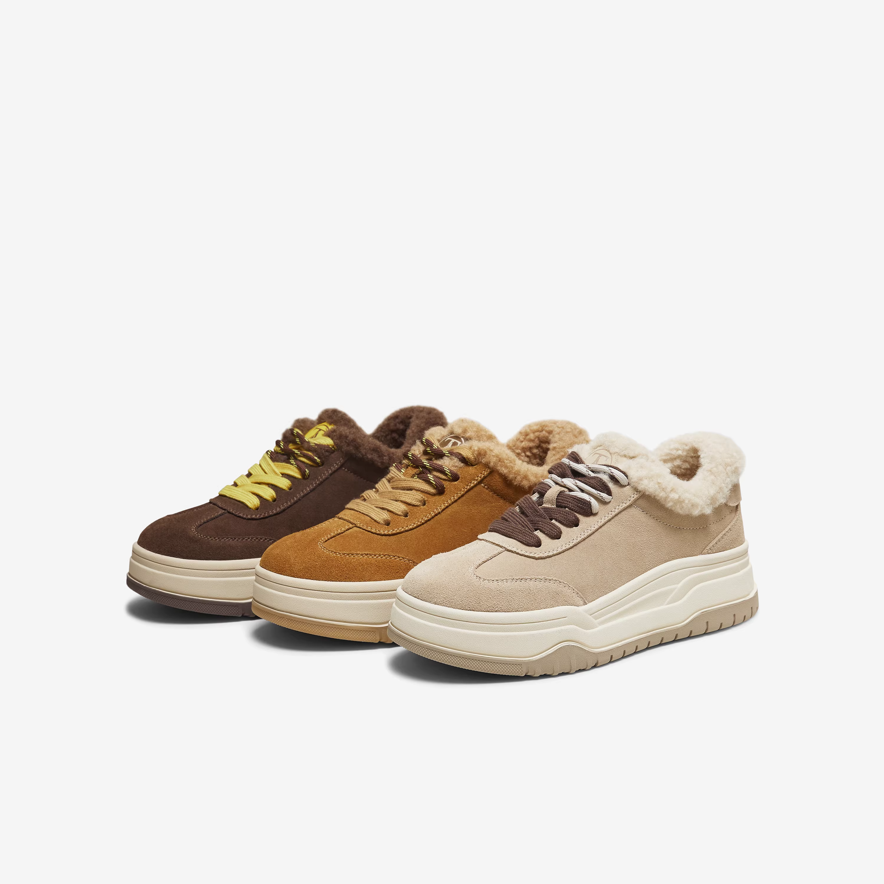 Giày Nữ TATA 2025 Mùa Đông Giày Tập Luyện Lông Thú Đa Năng Giày Cotton Lót Lông Cừu Ấm Áp Giày Thể Thao CJC01DM5