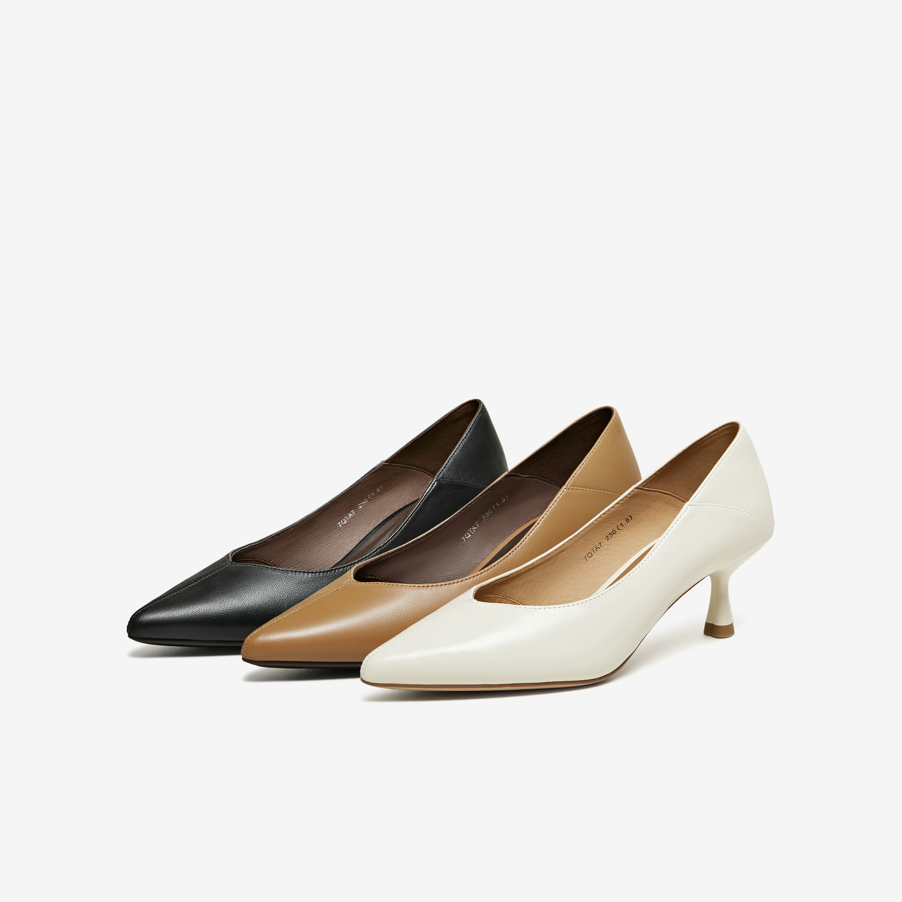 Giày Nữ TATA 2026 Mùa Xuân Phong Cách Mới Giày Đế Thấp Đơn Thời Trang Đa Năng Da Cừu Giày Cao Gót Trung Bình 7QTA7AQ6