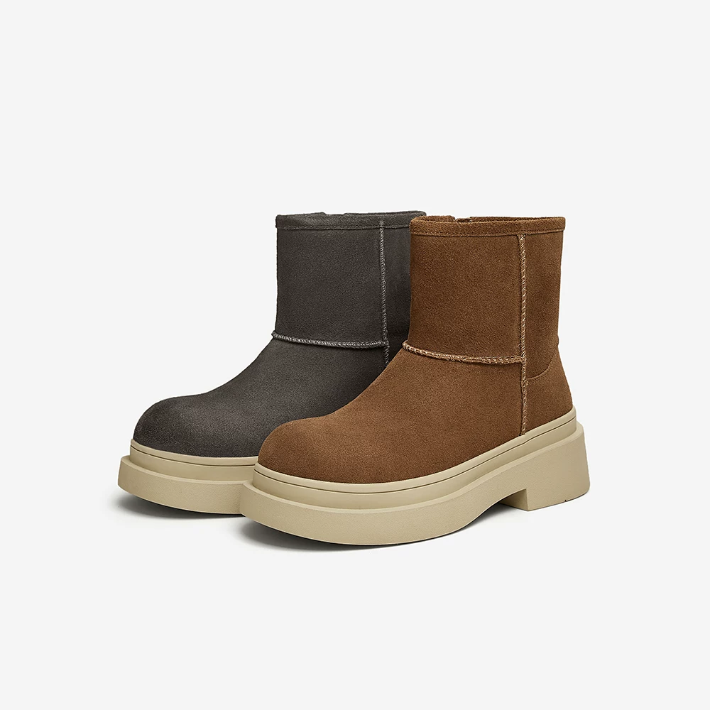 TATA Đế Dày Lót Lông Cừu Ủng Nữ Giày Bốt Nữ Ấm Da Thật Chính Hãng Da Vintage Giày Boot Cổ Ngắn Mùa Đông 2024 Mới CW501DD4