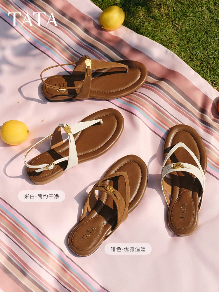 Dép nữ TATA kiểu dáng cổ điển, dép xỏ ngón đi vườn, dép đế bằng, phong cách tiền cổ 7H202BT5