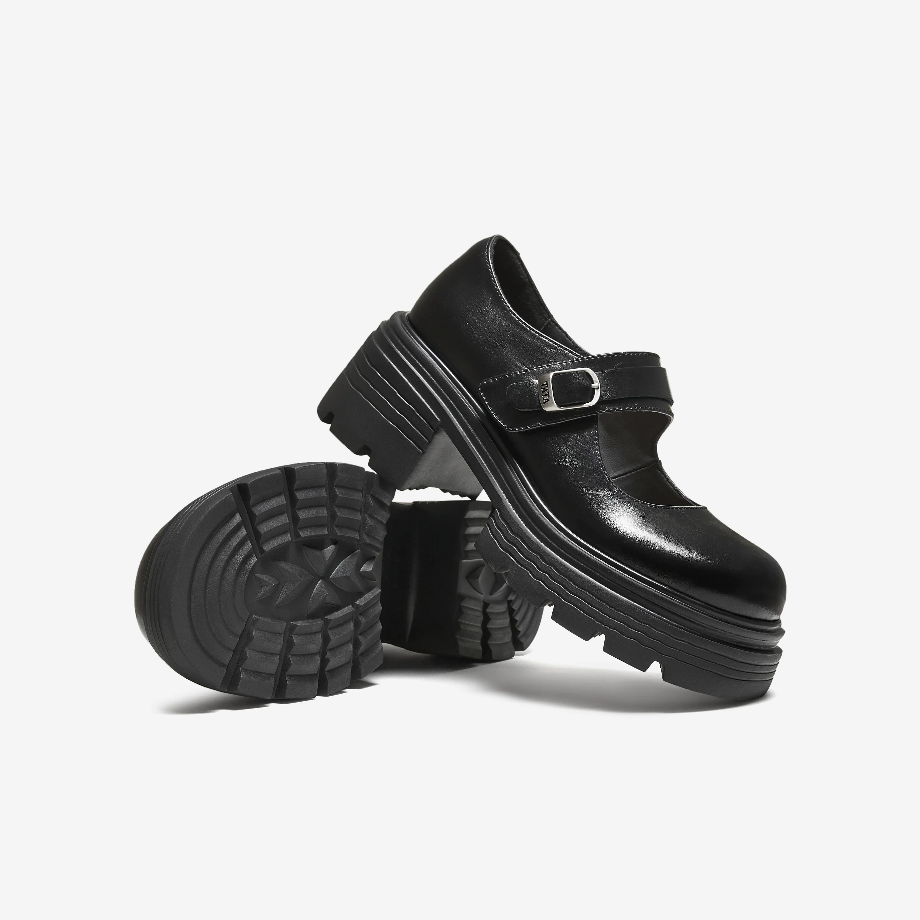 Giày Nữ TATA 2025 Giày Thường Ngày Mùa Đông Đa Năng Giày Mary Jane Giày Da Đen Mới CHY04CQ5