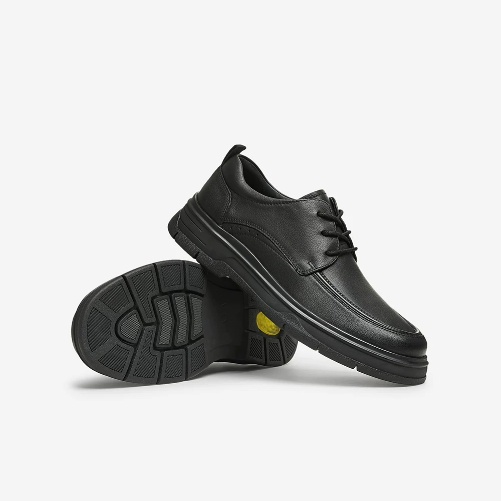 Giày da nam tăng chiều cao TATA, giày công sở đế mềm màu đen, giày bố, mẫu mới mùa đông 2024 71R26DM4