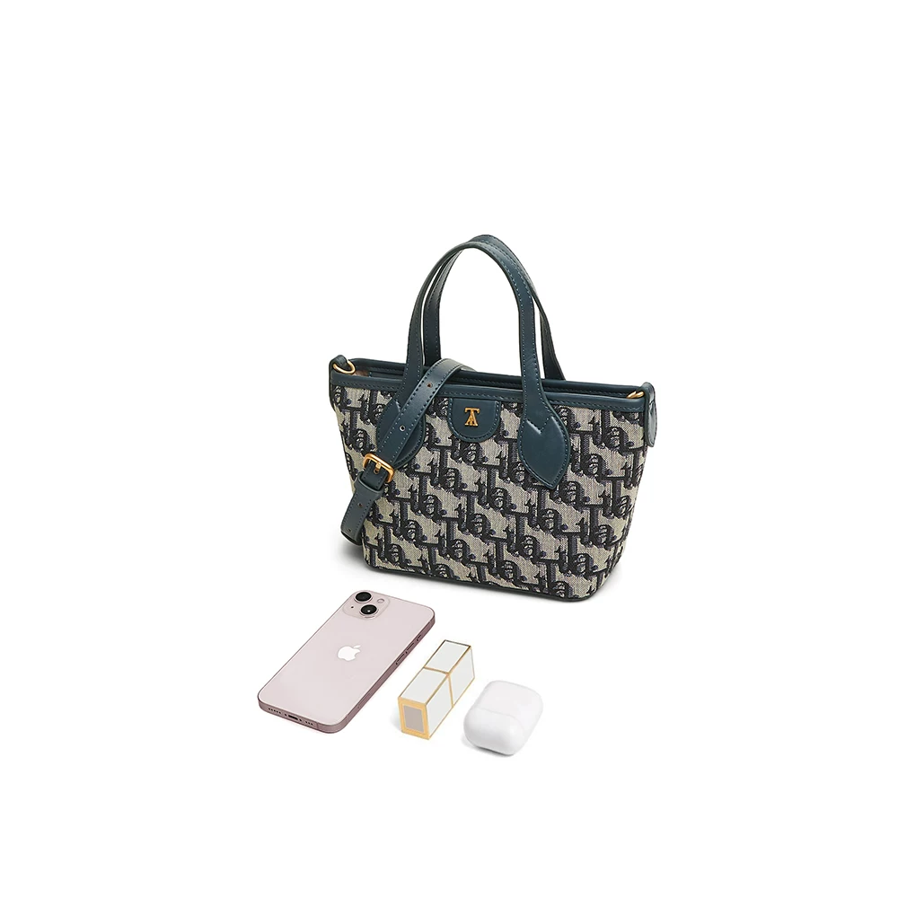 TATA retro túi xách cổ điển túi xách nữ túi tote thông thường túi đeo vai mùa xuân mẫu mới X3410AX5