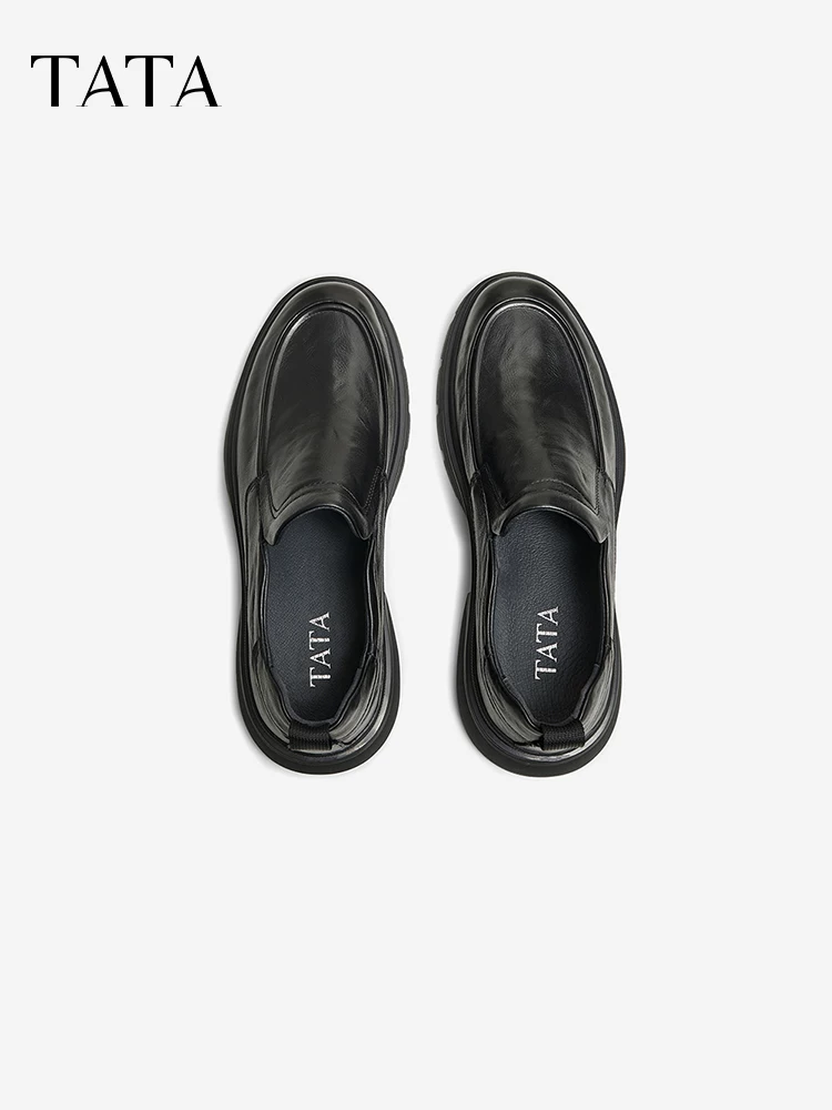 Giày da nam TATA, kiểu dáng công sở lịch lãm, kiểu lười đế mềm, cổ cao, kiểu giày bố, mẫu mới 2025 TFV01AM5
