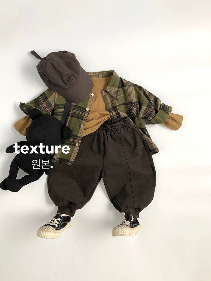Thật đáng ngạc nhiên là dễ phối đồ~ Chất liệu cotton nguyên chất~ Áo sơ mi kẻ sọc xanh phong cách Hàn Quốc mùa xuân thu cho trẻ em, áo khoác ngoài rộng rãi, cổ điển và sành điệu cho bé trai và bé gái.