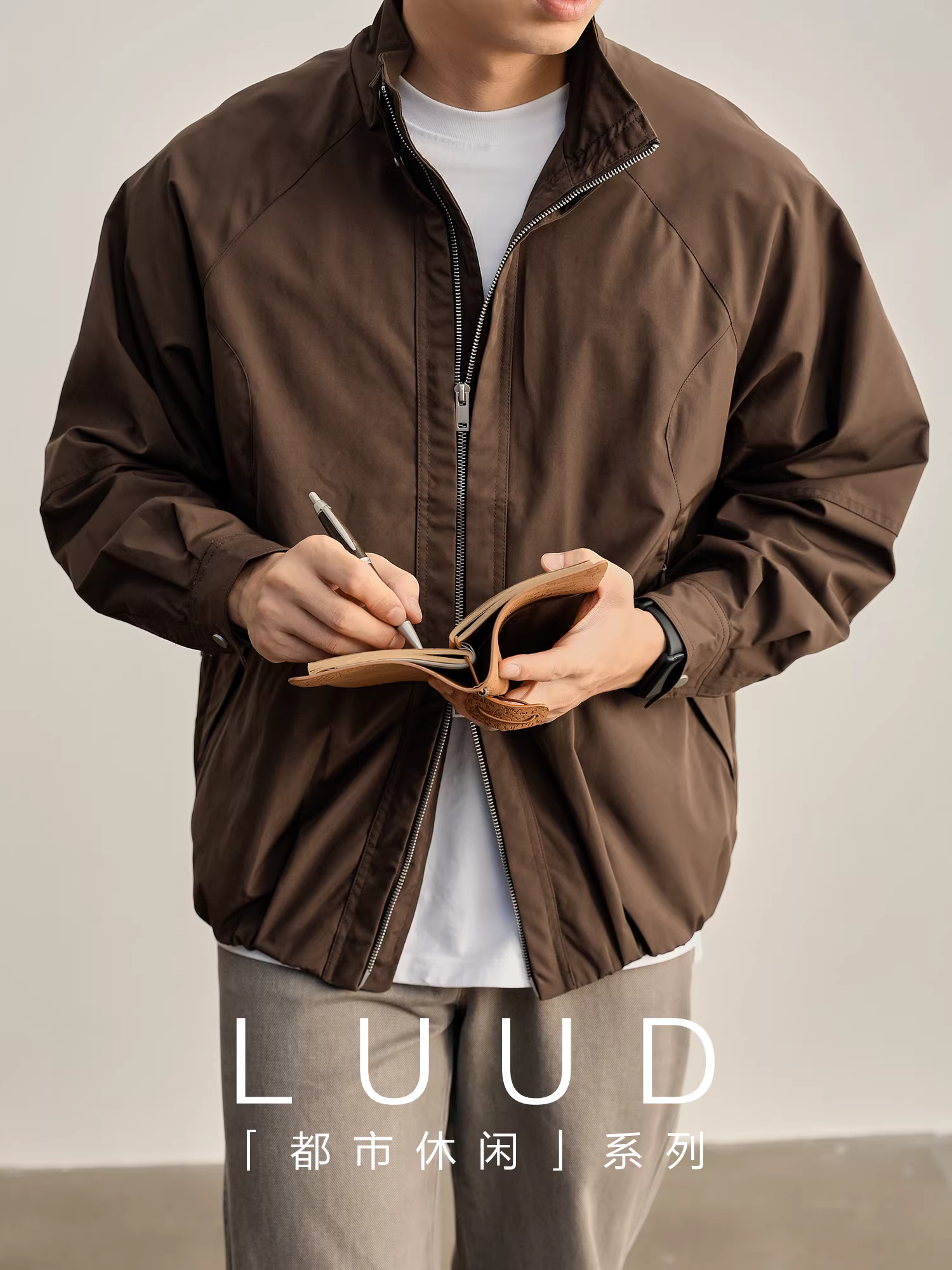 Áo khoác đi xe máy chống gió cỡ lớn kiểu Nhật LUUD dành cho nam, cổ đứng, phong cách leo núi, ngắn và rộng, áo khoác chắp vá có khóa kéo đôi