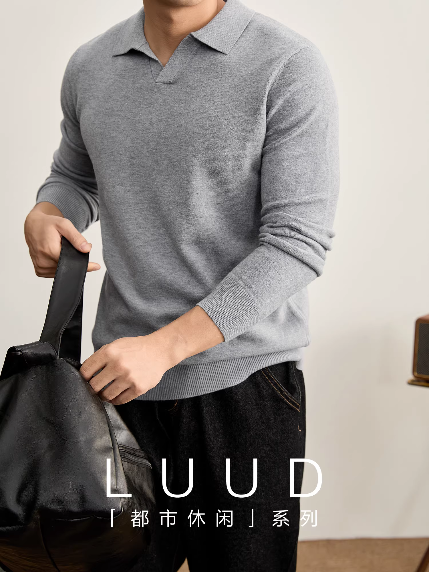 Áo len nam thanh lịch của LUUD, chất liệu len pha, dệt kim, mùa thu đông, màu trơn, cổ áo hình chim hải âu, phong cách giản dị.